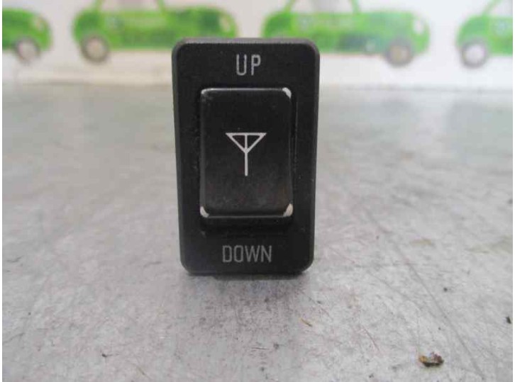 Replacement switch for Opel Monterey 3.0 DTi CAT OEM IAM reference 15106 NILES