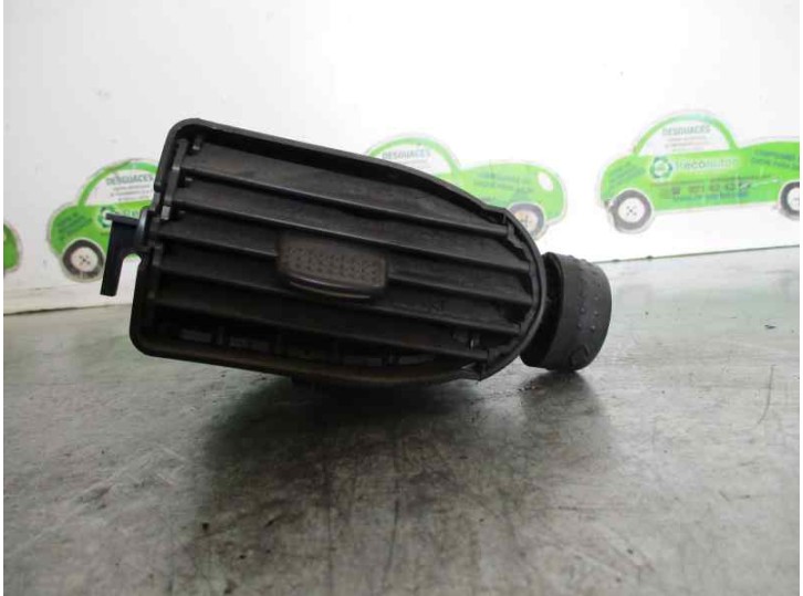 Recambio de aireador para mercedes-benz clase a (w168) 1.7 cdi diesel cat referencia OEM IAM 1688300254 