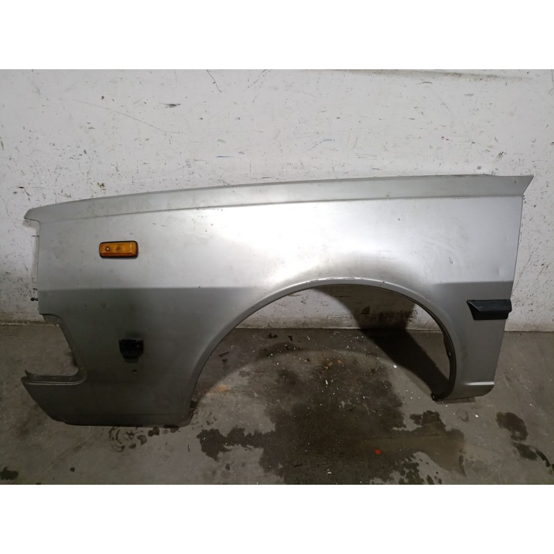 Recambio de aleta delantera izquierda para volvo 340-360 (343, 345) 2.0 referencia OEM IAM 3343344 3343344 