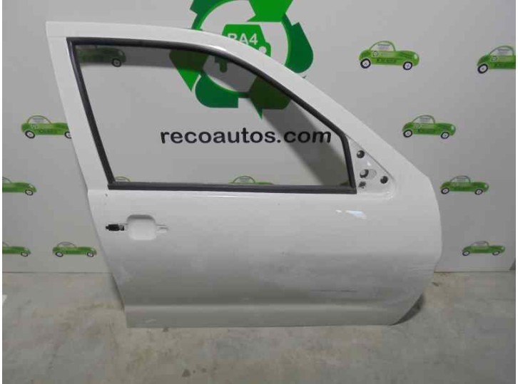 Replacement front right door for Seat Ibiza (6K1) 1.4 16V OEM IAM reference 6K4831052C WHITE 5 DOORS