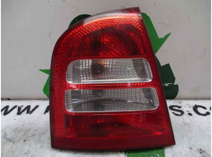 Recambio de piloto trasero izquierdo para skoda octavia berlina (1u2) 1.9 tdi referencia OEM IAM   