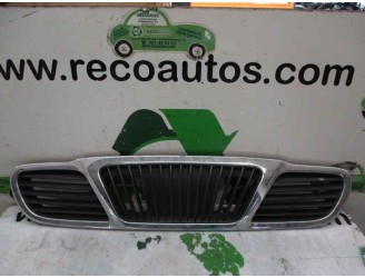Replacement front grille for Daewoo Lanos 1.5 cat OEM IAM reference 96303229 