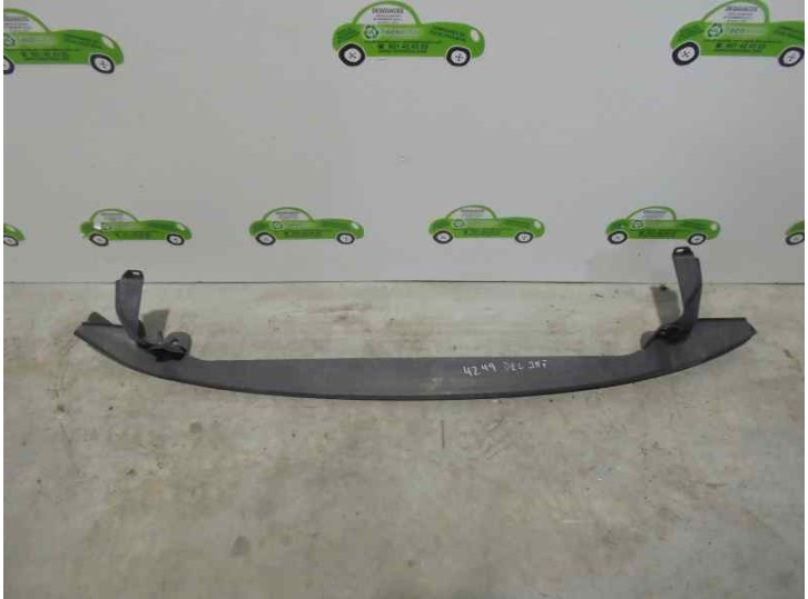 Replacement front bumper reinforcement for Volkswagen Golf V Saloon (1K1) 1.6 OEM IAM reference IRON 