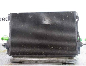 Recambio de condensador / radiador aire acondicionado para volvo serie 850 2.0 cat referencia OEM IAM 6849575 51935 ZEXEL