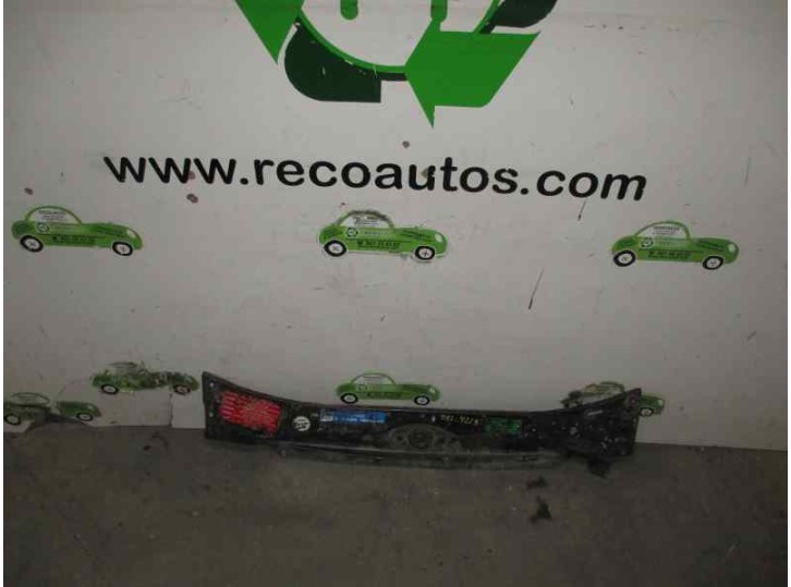 Recambio de panel frontal para peugeot 309 1.3 referencia OEM IAM PARTE SUPERIOR 