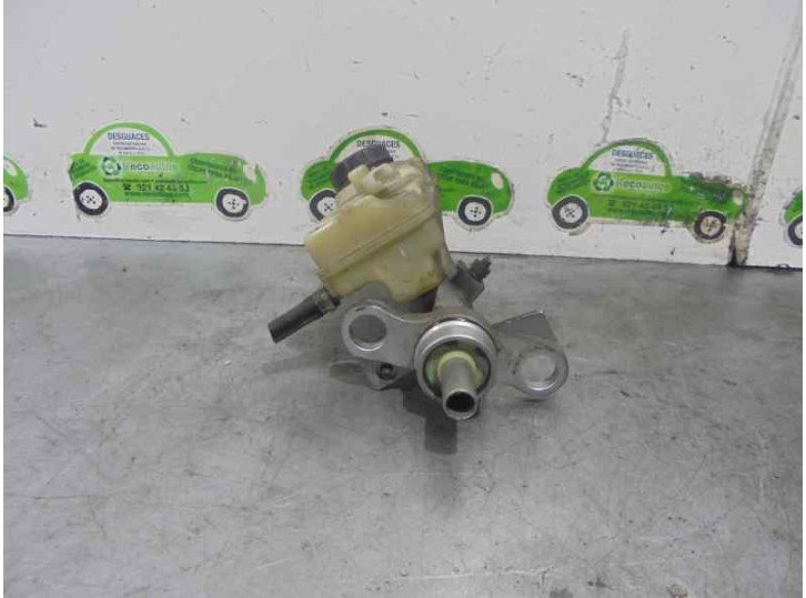 Recambio de bomba freno para renault megane grand tour 1.9 referencia OEM IAM 320671112 320671112 TRW