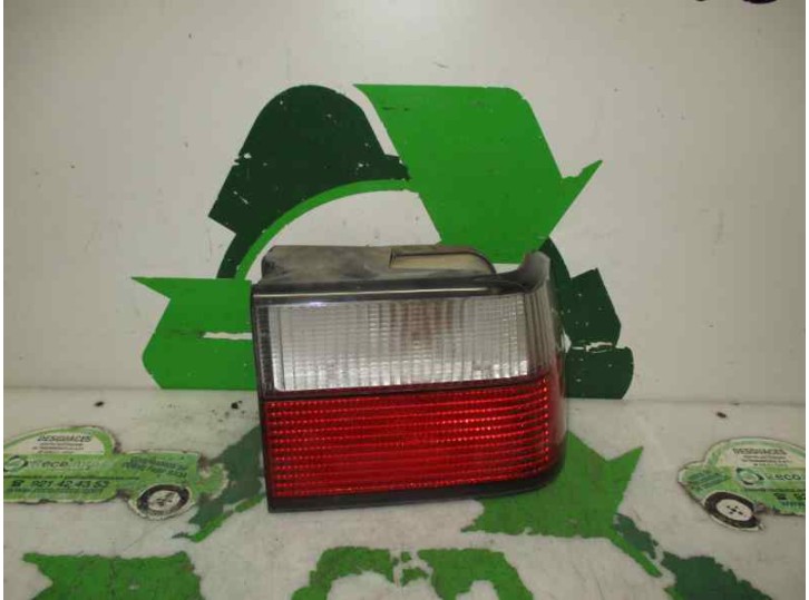 Replacement right rear light for Citroën Xantia sedan 2.0 HDi CAT (RHY / DW10TD) OEM IAM reference FENDER 5 DOORS
