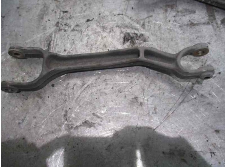 Recambio de brazo suspension inferior trasero derecho para volvo xc90 2.4 diesel cat referencia OEM IAM 8630783 