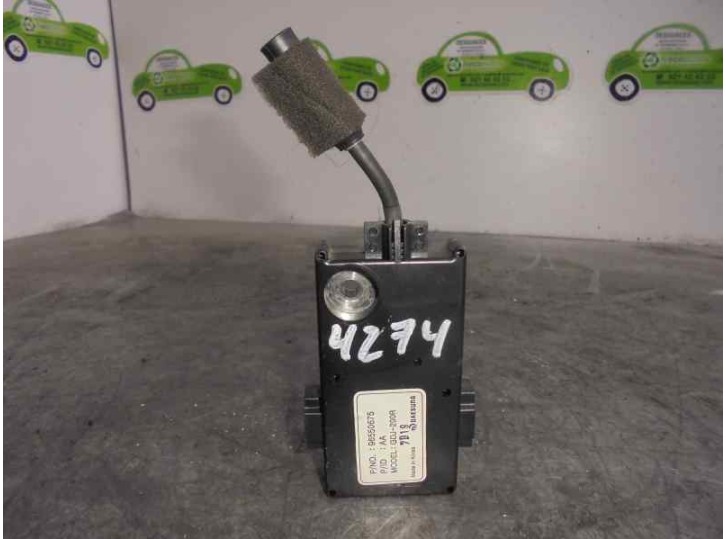 Recambio de antena para chevrolet nubira berlina 2.0 diesel cat referencia OEM IAM 96550675 GDJ200R 