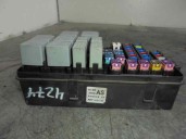 Recambio de caja reles / fusibles para chevrolet nubira berlina 2.0 diesel cat referencia OEM IAM 070419 