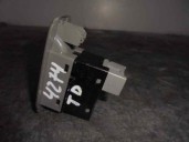 Recambio de mando elevalunas trasero derecho para chevrolet nubira berlina 2.0 diesel cat referencia OEM IAM 612W16200 