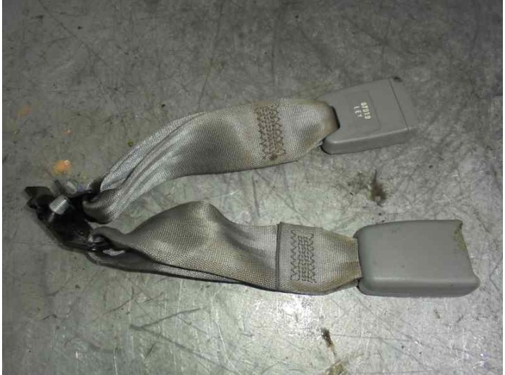 Recambio de enganche cinturon para chevrolet nubira berlina 2.0 diesel cat referencia OEM IAM   4 PUERTAS