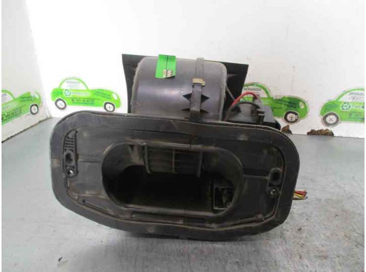 Recambio de motor calefaccion para renault 19 hatchback (b/c53) 1.9 diesel referencia OEM IAM 7700784634 105718 VALEO