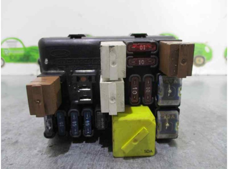 Recambio de caja reles / fusibles para ford mondeo berlina/familiar (fd) 1.8 turbodiesel referencia OEM IAM 93BG14A073AC 