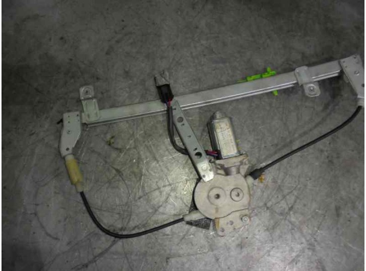 Replacement front left window regulator for Fiat Tipo (160) Fiat Tipo 1.4 OEM IAM reference 2 PINS 5 DOORS