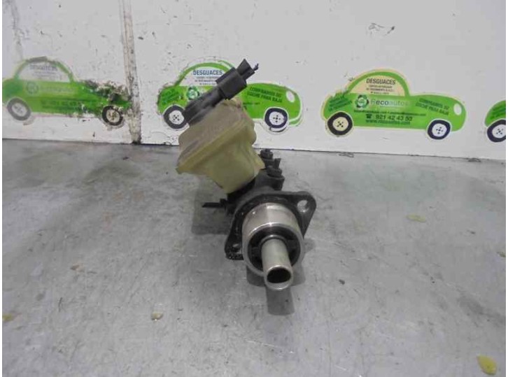 Recambio de bomba freno para volkswagen polo berlina (6n1) 1.05 referencia OEM IAM 21025599 21025599 