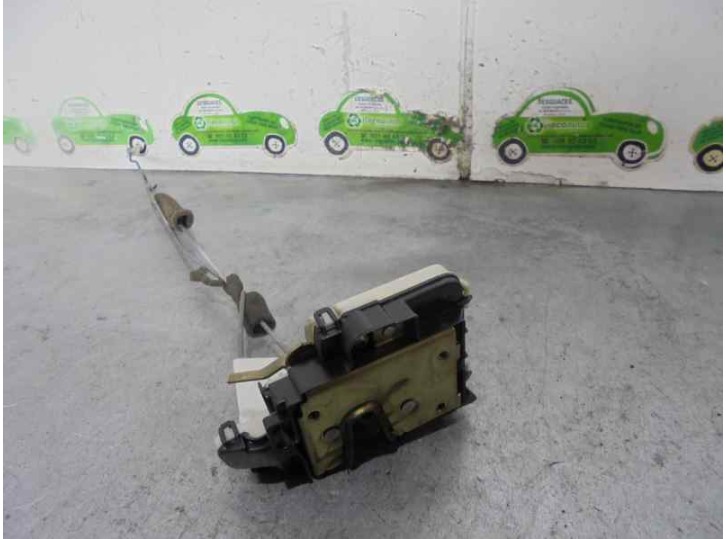 Replacement rear right door lock for Volkswagen Polo Saloon (6N1) 1.05 OEM IAM reference 5 DOORS