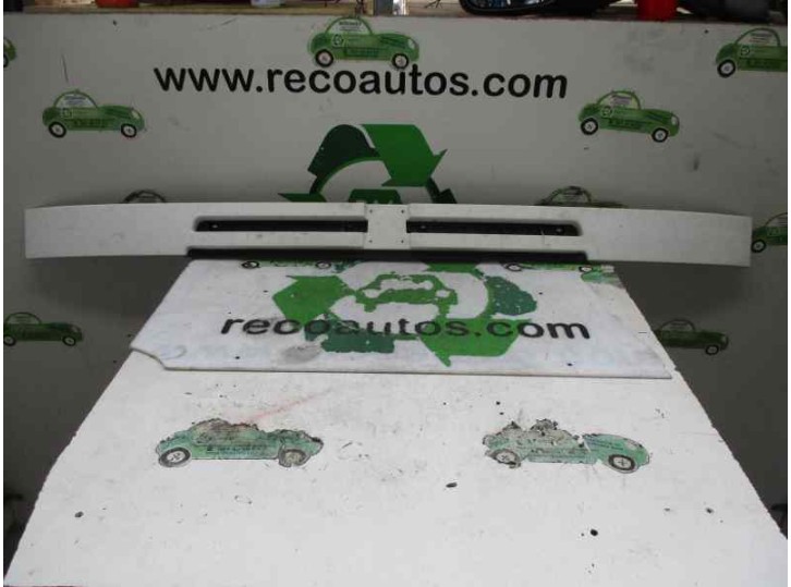 Recambio de rejilla delantera para peugeot boxer caja cerrada (rs3200)(230)(´02) 2.5 turbodiesel referencia OEM IAM  BLANCA 