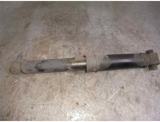 Recambio de amortiguador trasero derecho para renault megane ii berlina 5p 1.9 dci diesel referencia OEM IAM 8200312215 03061000