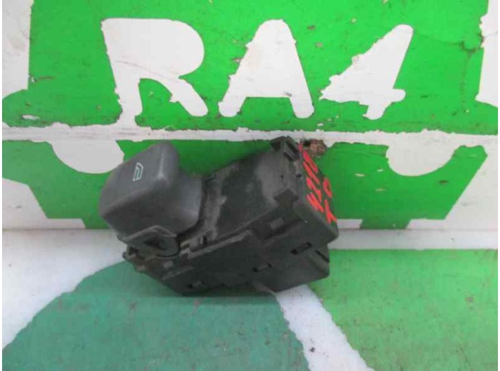 Recambio de mando elevalunas trasero derecho para volvo s60 berlina 2.4 diesel cat referencia OEM IAM 