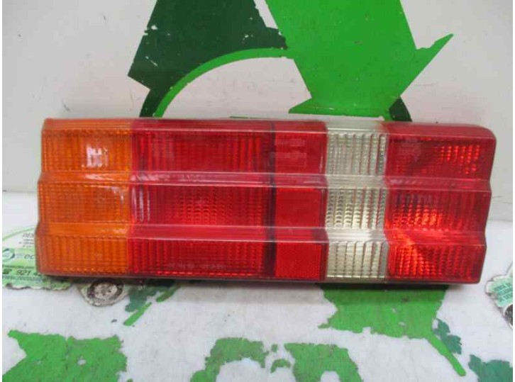 Recambio de piloto trasero derecho para ford escort berl./turn./cab./express 1.1 referencia OEM IAM 4 PUERTAS