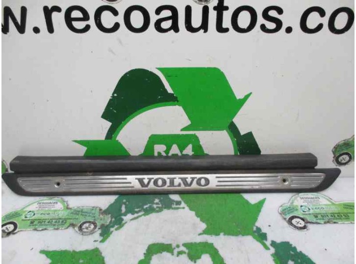 Recambio de embellecedor para volvo s40 berlina 1.8 16v cat referencia OEM IAM 