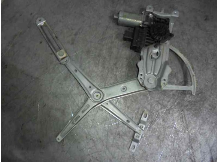 Recambio de elevalunas delantero derecho para opel astra g berlina 1.6 referencia OEM IAM 90521882 6 PINES 4 PUERTAS