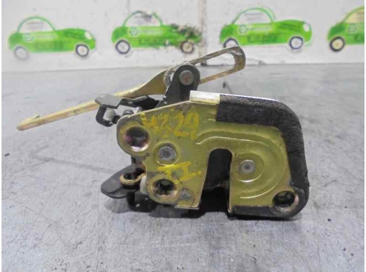 Recambio de cerradura puerta trasera izquierda para hyundai lantra berlina (rd) 1.6 cat referencia OEM IAM   4 PUERTAS