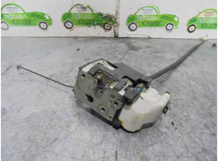 Recambio de cerradura puerta delantera izquierda para lancia lancia y 1.4 cat referencia OEM IAM 6 PINES 3 PUERTAS