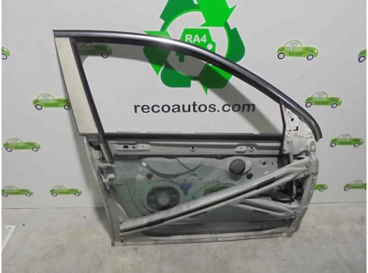 Recambio de puerta delantera derecha para volkswagen jetta (1k2) 2.0 tdi referencia OEM IAM 1K5831302S BLANCA 4 PUERTAS