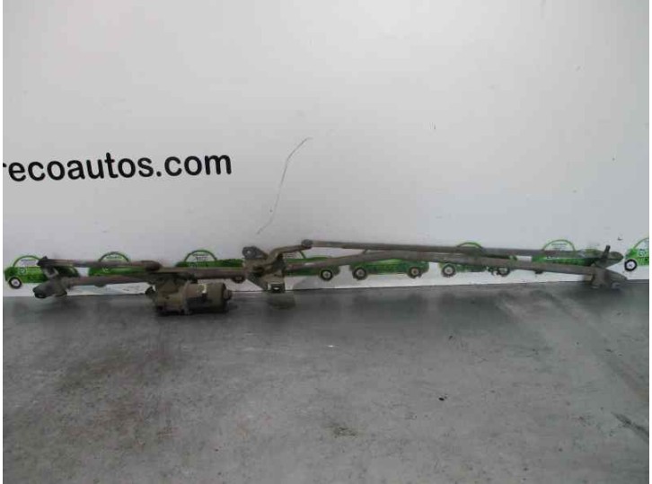 Replacement front wiper motor for Citroën C4 Berlina 2.0 16V CAT (RFN / EW10J4) OEM IAM reference 404638 VALEO