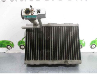 Recambio de evaporador aire acondicionado para citroën c4 berlina 2.0 16v cat (rfn / ew10j4) referencia OEM IAM 523015 TGK