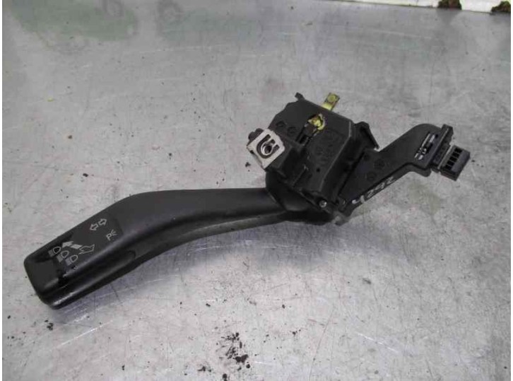 Recambio de mando luces para volkswagen jetta (1k2) 2.0 tdi referencia OEM IAM 1K0953513E 01103510 