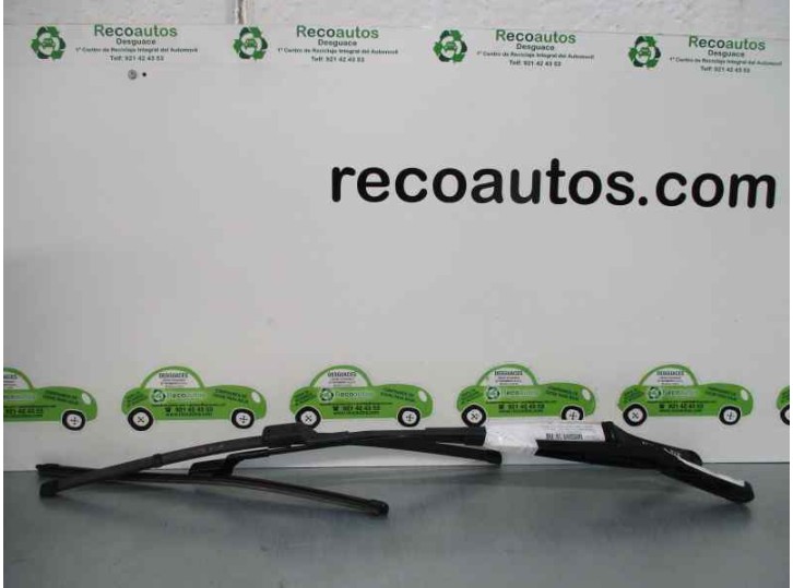 Replacement front right wiper arm for Volkswagen Jetta (1K2) 2.0 TDI OEM IAM reference 