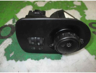 Replacement dashboard light switch for Seat Leon (1P1) 2.0 TDI OEM IAM reference 