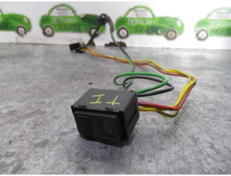 Recambio de mando elevalunas trasero izquierdo para audi 100 berlina (c4) 2.3 referencia OEM IAM 4A0959855 