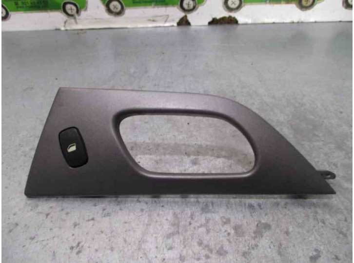 Recambio de mando elevalunas trasero derecho para peugeot 407 2.0 16v hdi fap cat (rhr / dw10bted4) referencia OEM IAM 96360166X