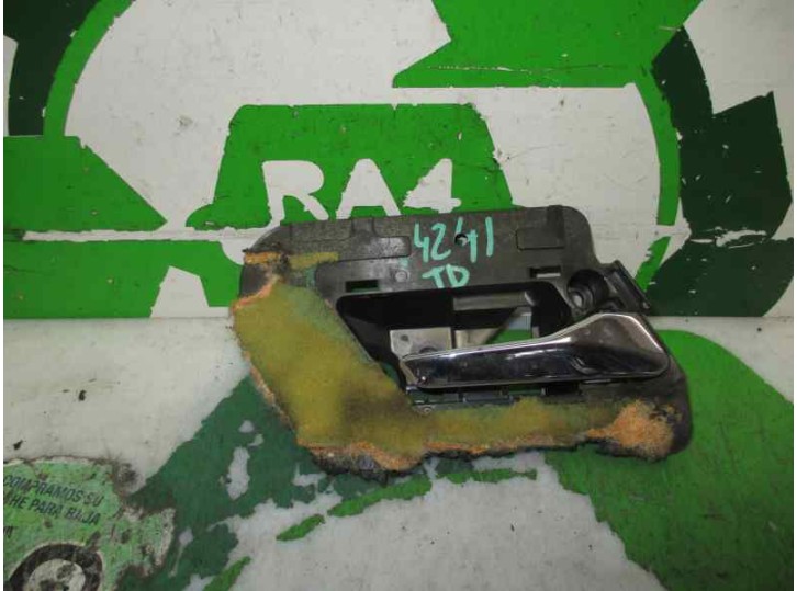 Recambio de maneta interior trasera derecha para mercedes-benz clase c (w202) berlina 1.8 16v cat referencia OEM IAM 