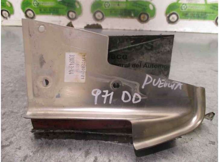 Replacement trim for Mercedes-Benz SLK Class (w171) roadster 1.8 cat OEM IAM reference A1717280221 