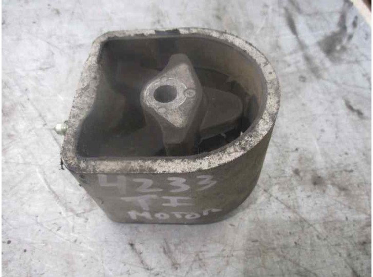 Recambio de soporte motor trasero para mercedes-benz clase a (w168) 1.6 cat referencia OEM IAM 