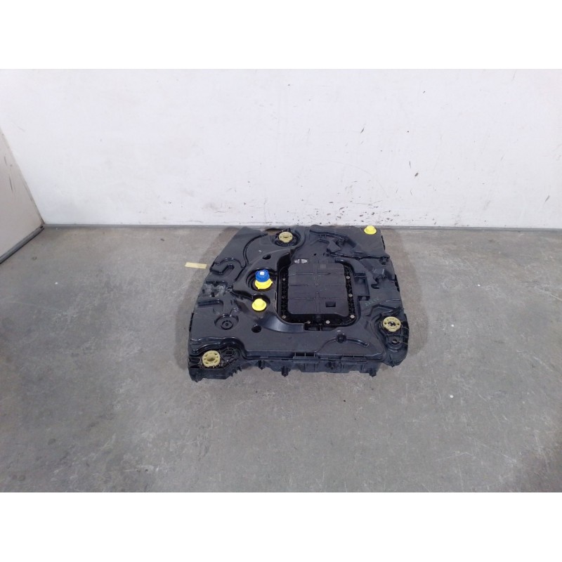 Recambio de deposito combustible para citroën c4 cactus 1.6 bluehdi 100 referencia OEM IAM 9812914780 9812914780 