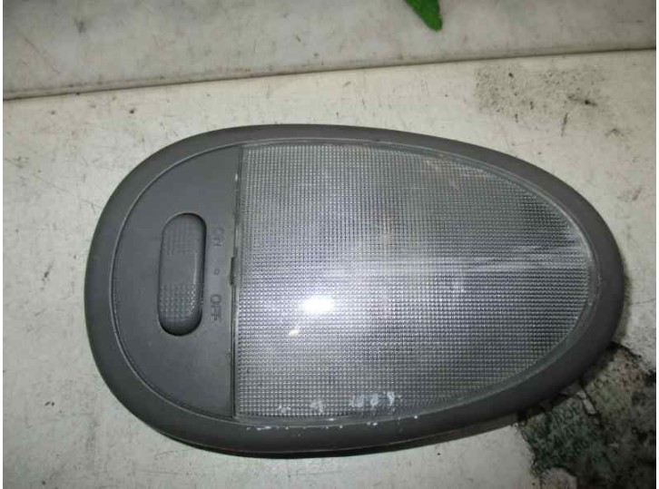 Recambio de luz interior para chevrolet nubira berlina 2.0 diesel cat referencia OEM IAM 