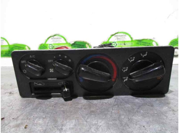 Replacement heating / air conditioning control unit for Mitsubishi Santamo (Hyundai) Santamo Confort OEM IAM reference 1051251 
