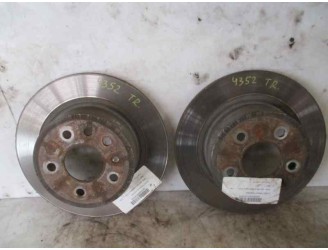 Recambio de disco freno trasero para opel vectra b berlina 2.0 dti referencia OEM IAM 