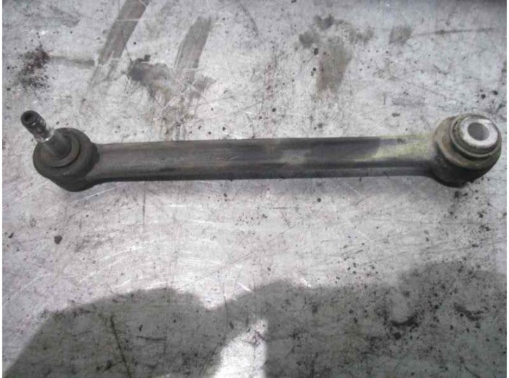 Recambio de brazo suspension inferior trasero derecho para mercedes-benz clase c (w202) berlina 1.8 16v cat referencia OEM IAM 2