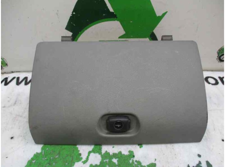 Recambio de guantera para renault master ii phase 2 caja cerrada 2.5 diesel referencia OEM IAM 8200189003  