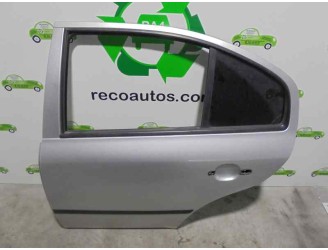 Recambio de puerta trasera izquierda para skoda octavia berlina (1u2) 1.9 tdi referencia OEM IAM 1U4833055 GRIS 5 PUERTAS