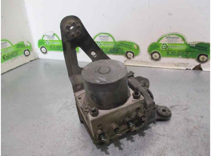 Recambio de abs para renault megane ii berlina 3p 1.9 dci diesel referencia OEM IAM 8200038695 0265231300 BOSCH