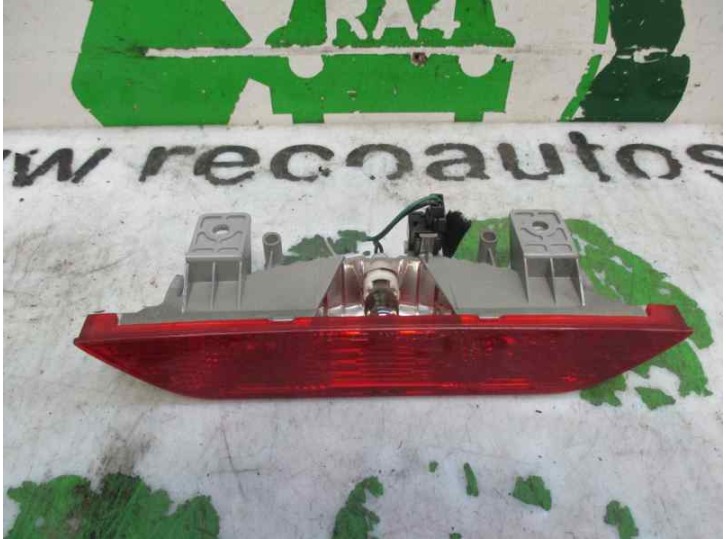 Replacement center brake light for Hyundai Getz (TB) 1.1 12V CAT OEM IAM reference 