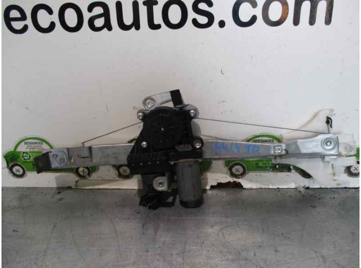 Recambio de elevalunas trasero derecho para chrysler neon (pl) 2.0 16v cat referencia OEM IAM 0130821772 8 PINES 4 PUERTAS